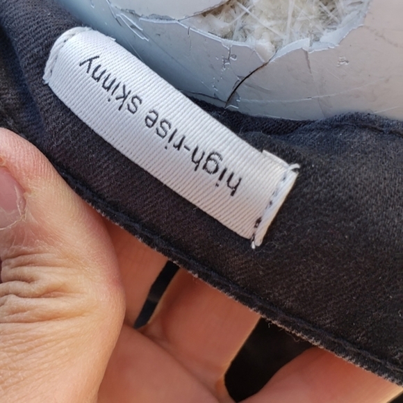 Social Standard‎ Camo High Rise Skinny Jeans - Picture 4 of 6